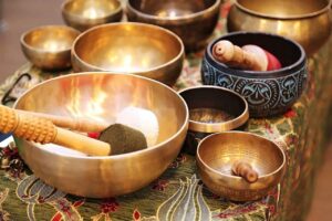 звукотерапія тибетськими чашами